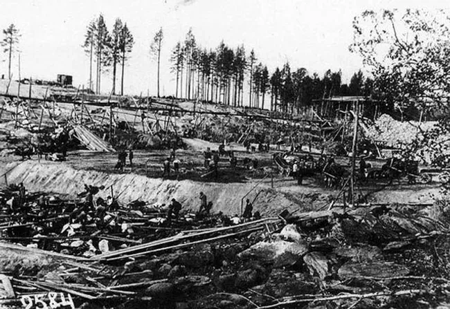 Construction on the Belomorkanal. 1933. Photo: Unknown author / White Sea Canal NKVD archive, Medvezhyegorsk